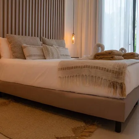 Ξενοδοχείο Casa Bodhi Boutique & Μαρμπέλλα