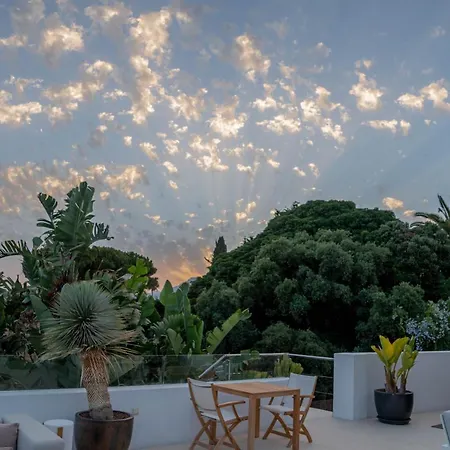 Casa Bodhi Boutique & Μαρμπέλλα